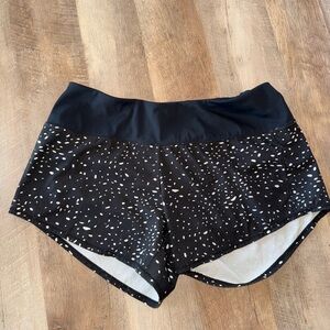 Oiselle Roga Running Shorts 4" Inseam Size 6